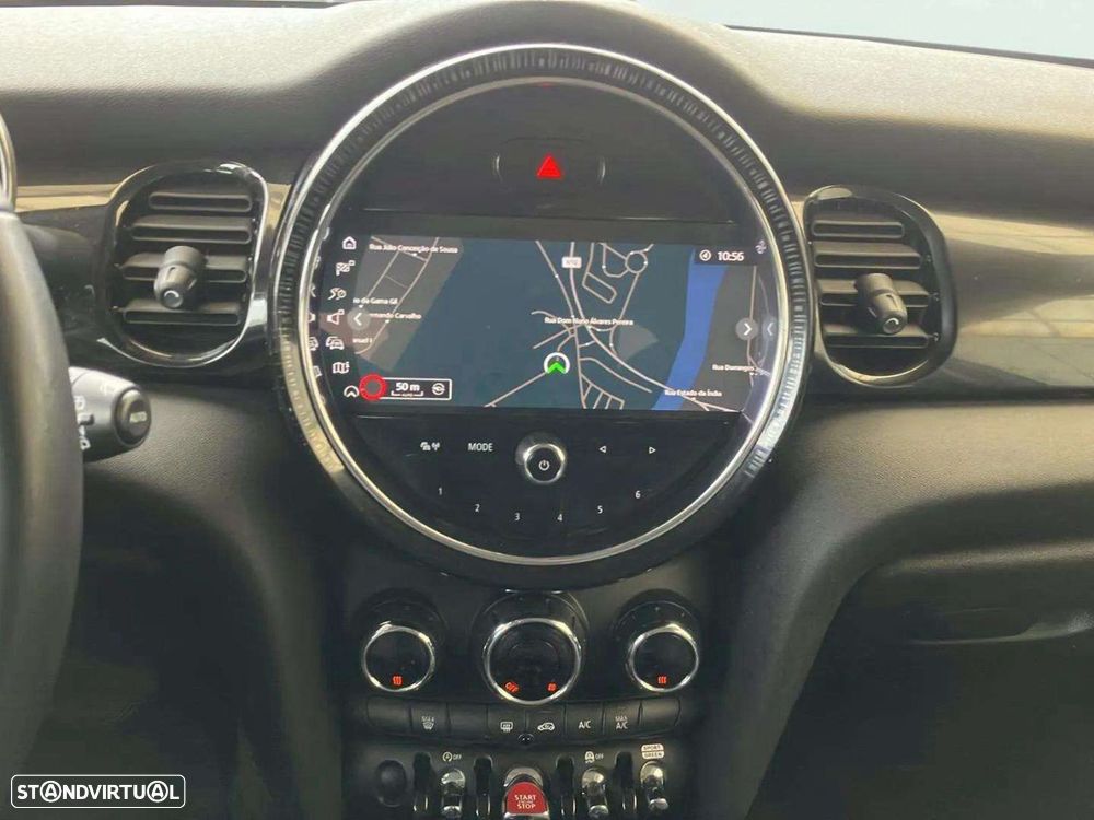 MINI 5 Portas Cooper Auto - 11