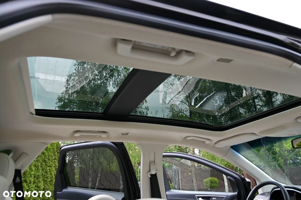 Ford Edge 2.0 TDCi Bi-Turbo 4x4 Vignale - 29