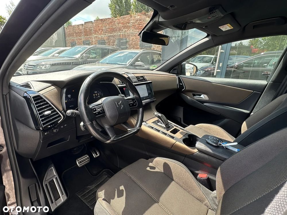 DS Automobiles DS 7 Crossback - 26