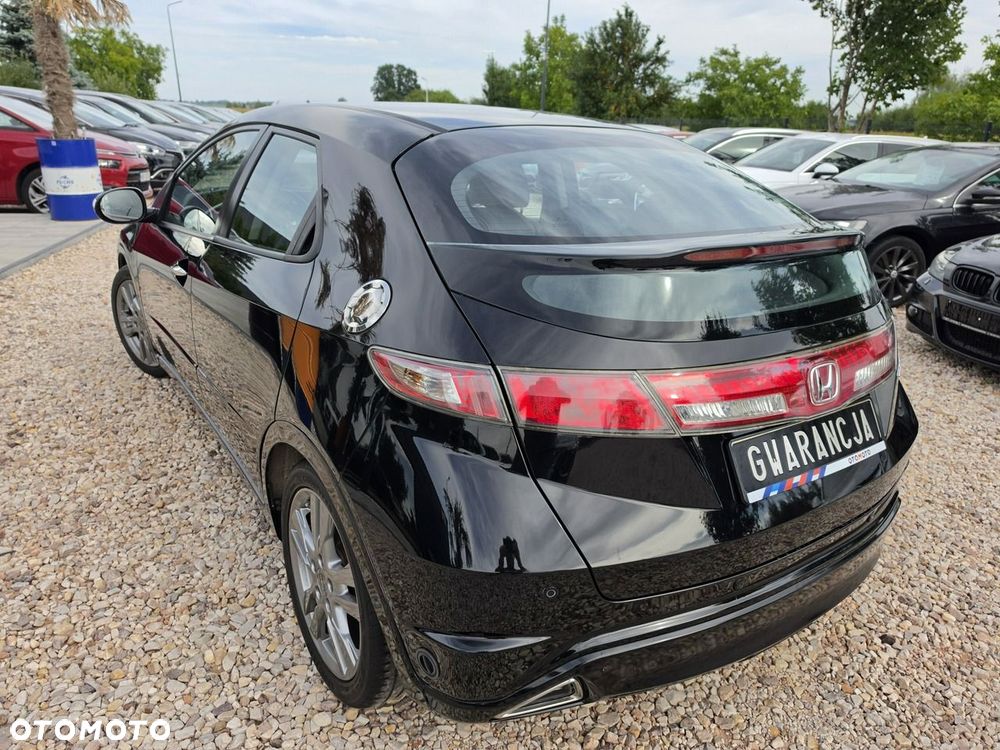 Honda Civic 1.8 Sport - 8