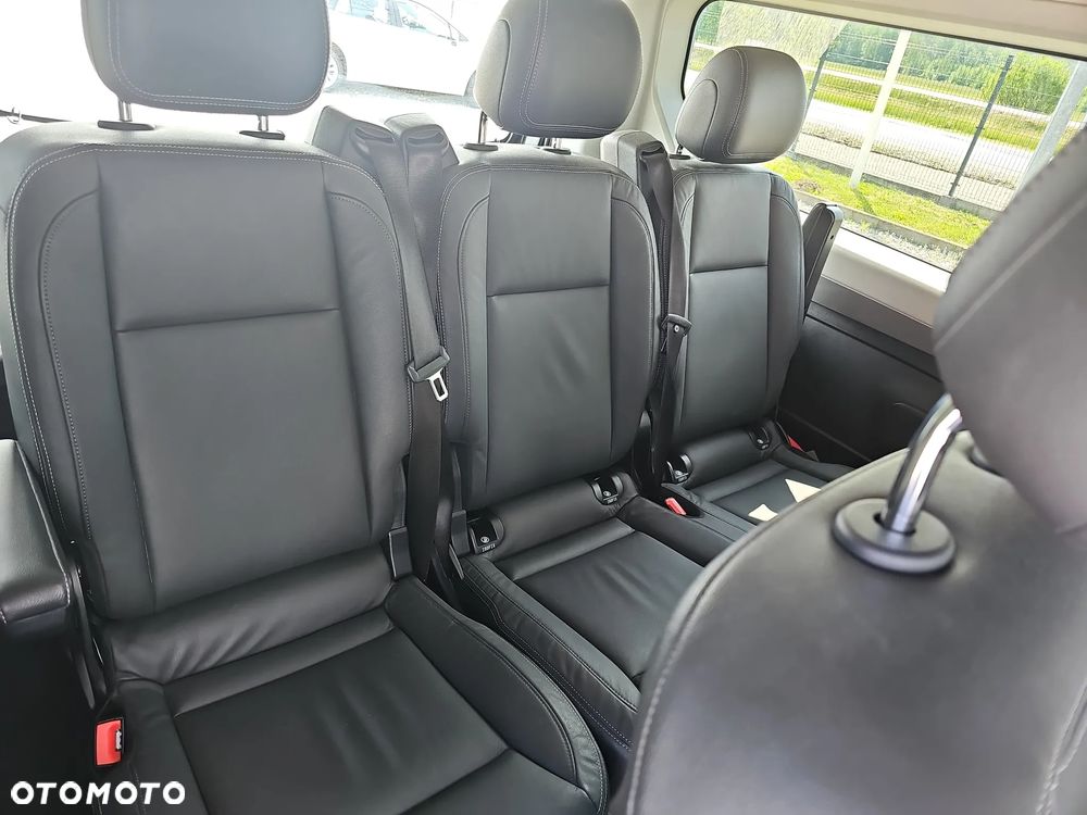 Renault Trafic Grand 2.0 dCi EDC - 23