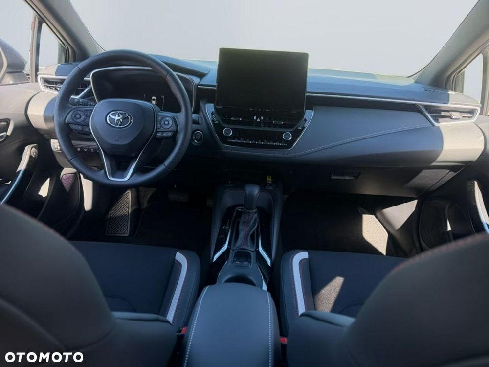 Toyota Corolla - 4