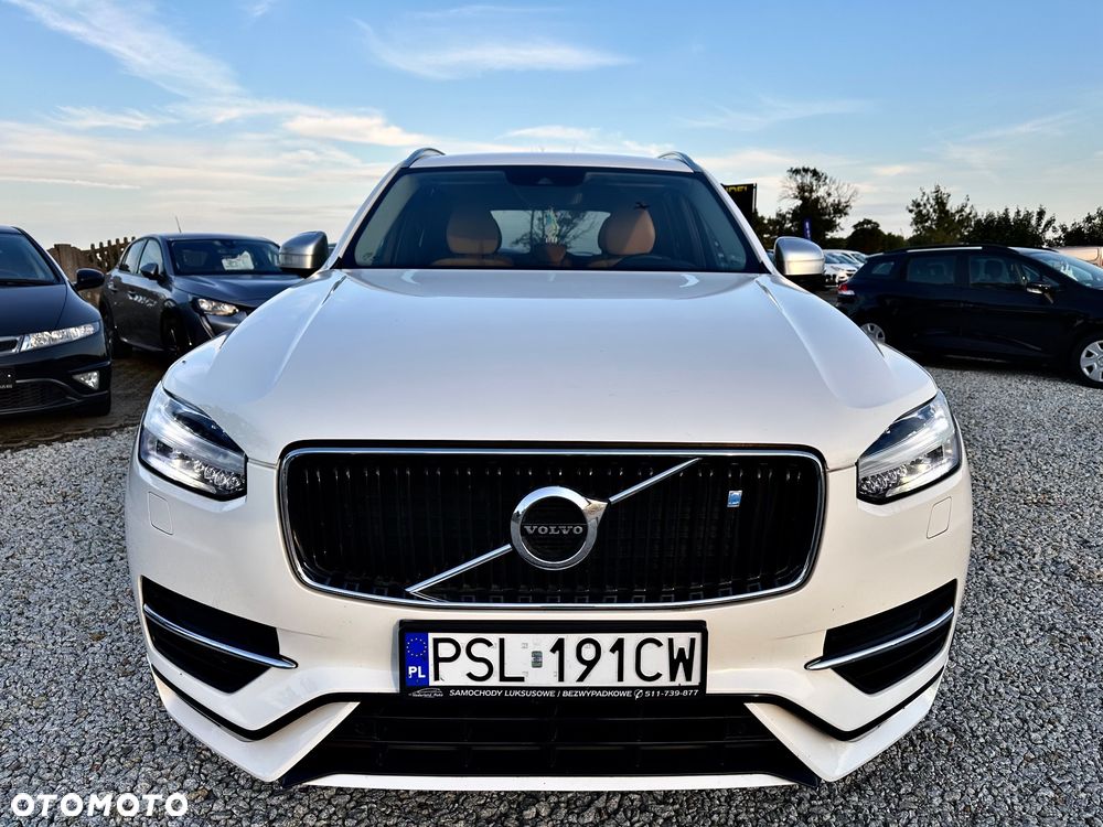 Volvo XC 90 D5 AWD R-Design - 2