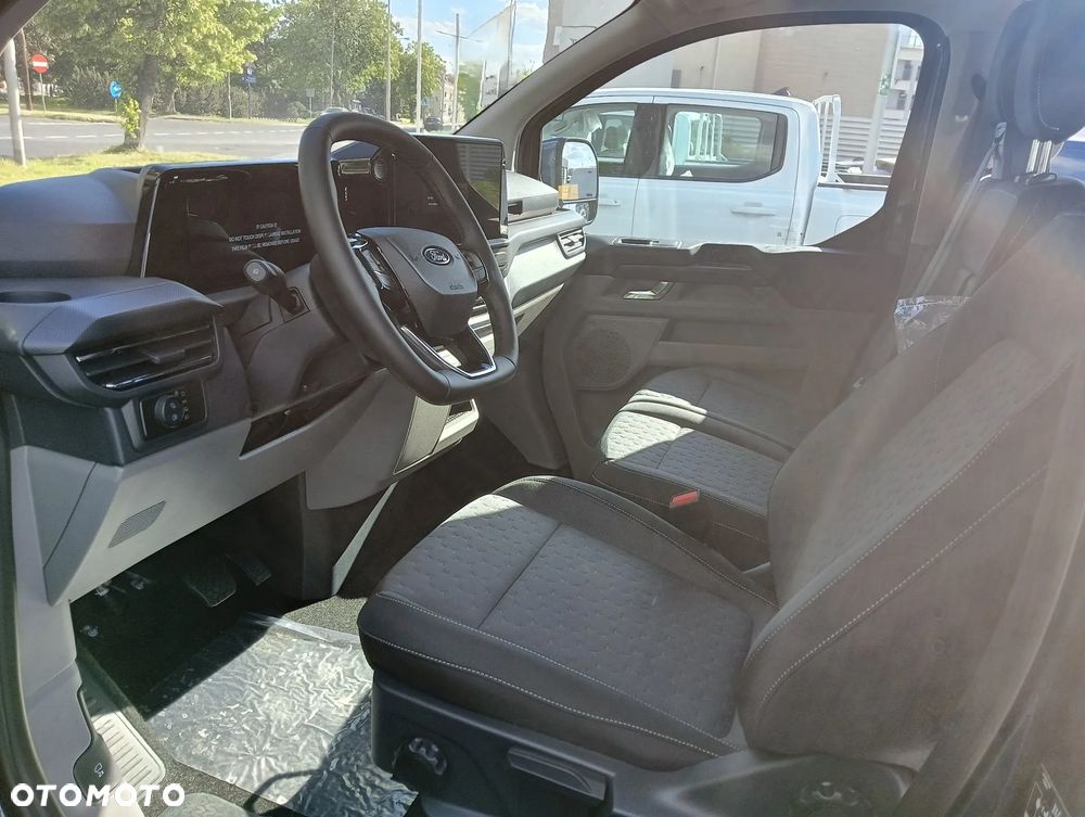 Ford Transit Custom Kombi 320 L2H1 Limited M1 - 9
