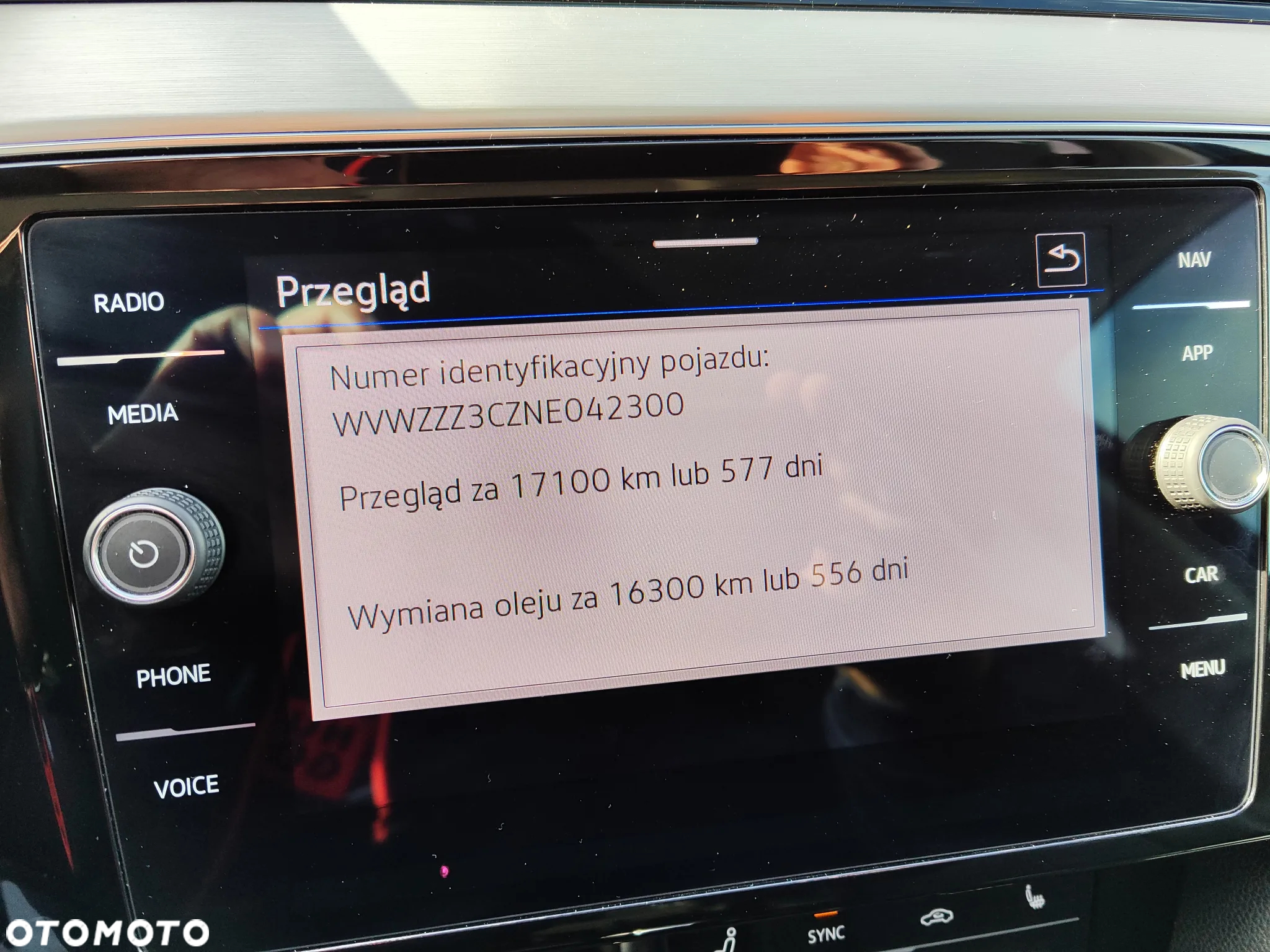 Volkswagen Passat 2.0 TDI EVO Elegance DSG - 35