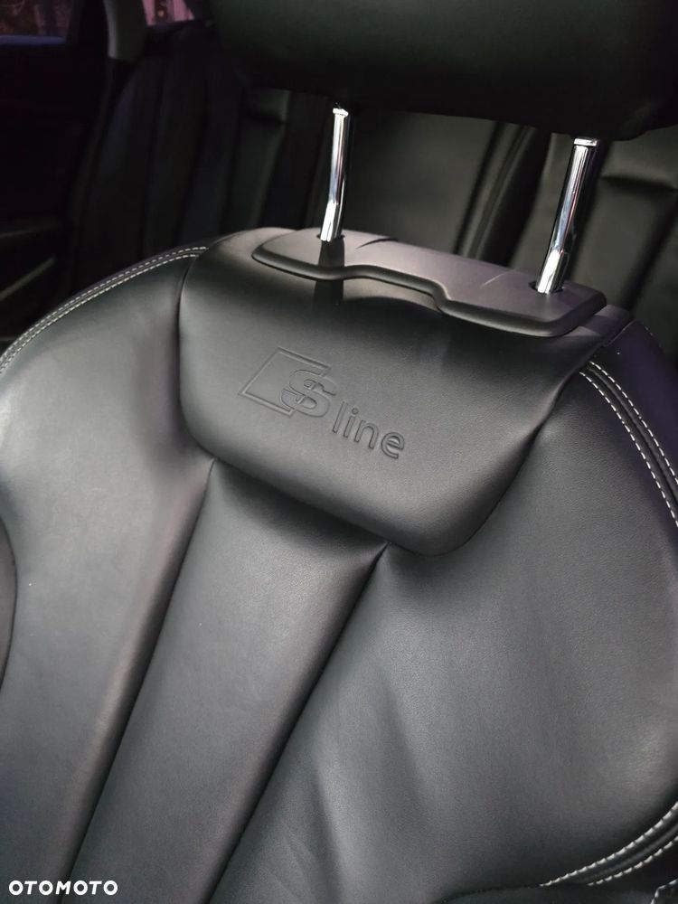 Audi A4 Limousine - 26