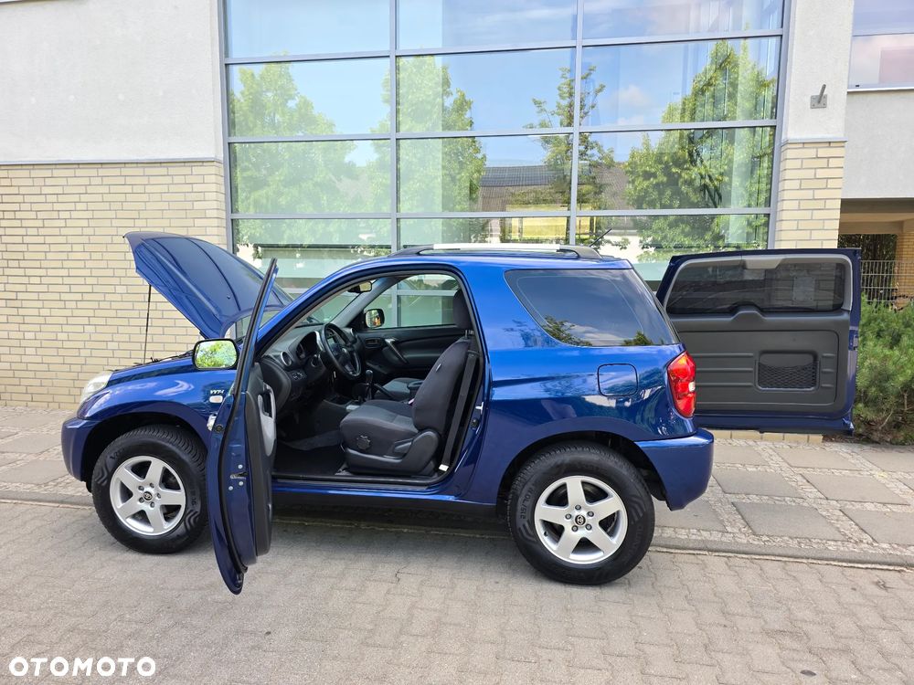 Toyota RAV4 - 9