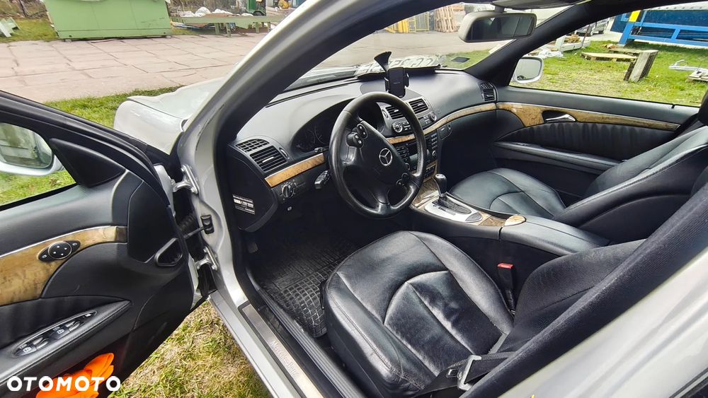 Mercedes-Benz Klasa E - 12