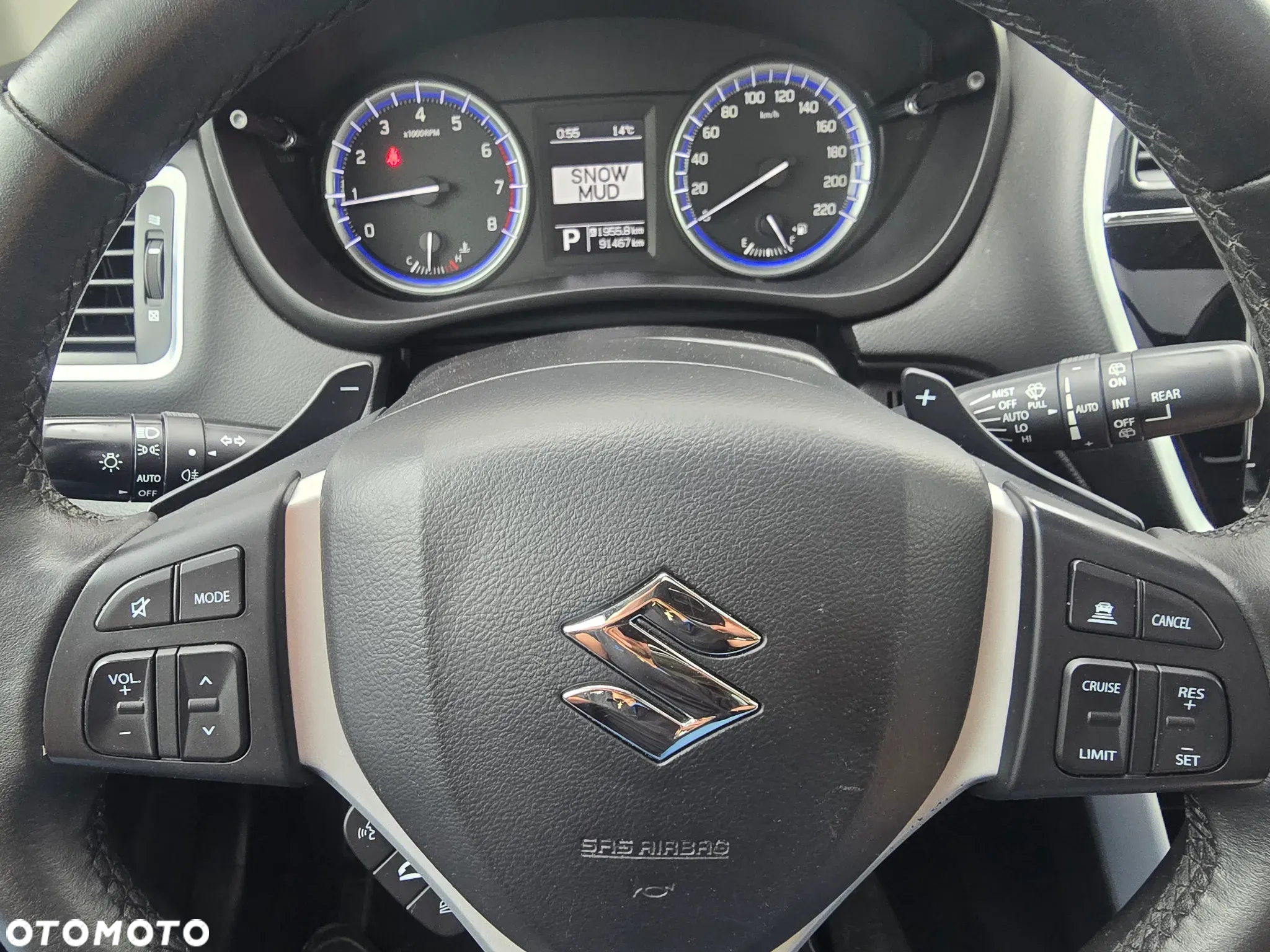 Suzuki SX4 S-Cross 1.4 T Premium 4WD - 15