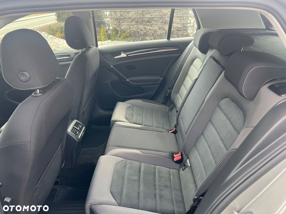 Volkswagen Golf 2.0 BlueTDI 4Motion Comfortline - 22