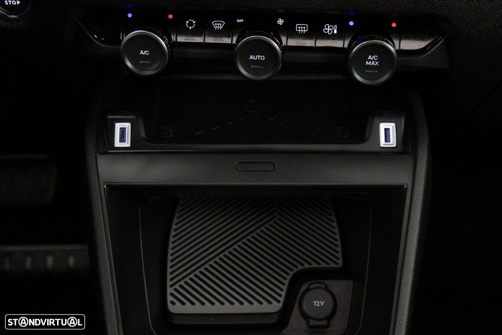 Citroën C4 1.2 PureTech Shine Pack EAT8 - 28