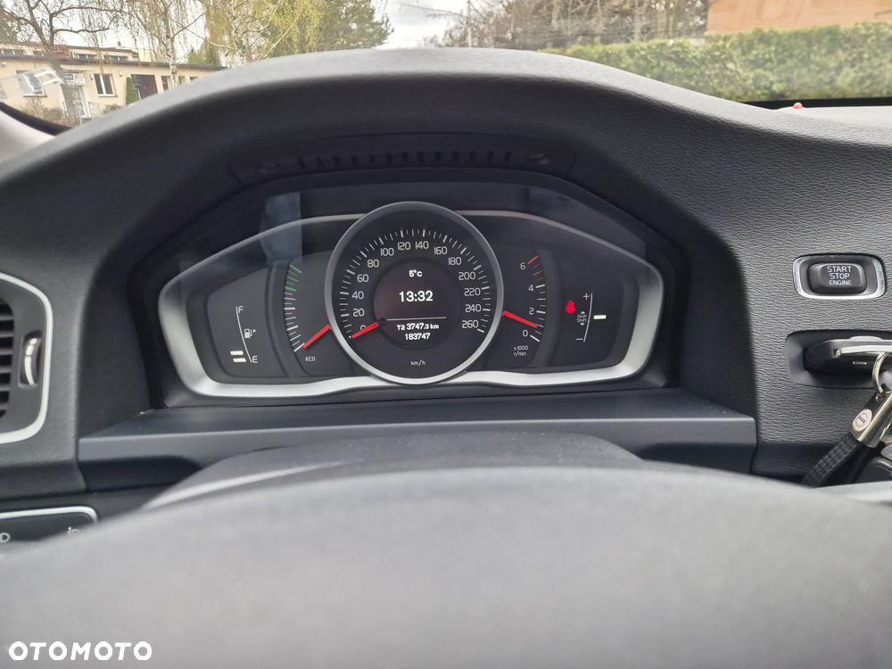Volvo V60 D2 - 13