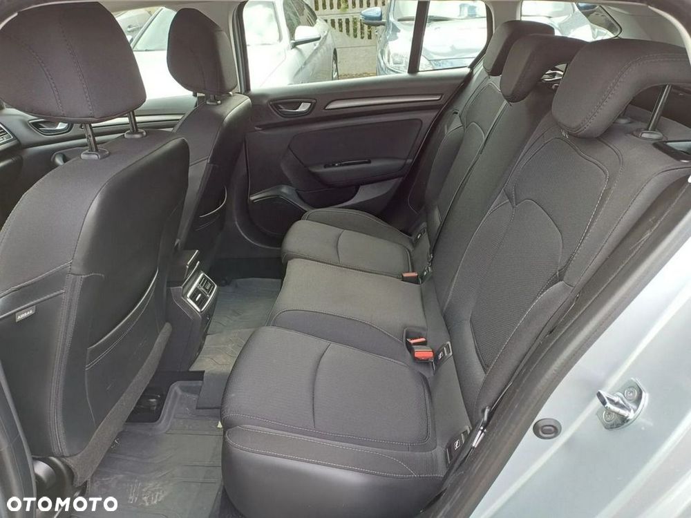 Renault Megane BLUE dCi 115 EQUILIBRE - 16