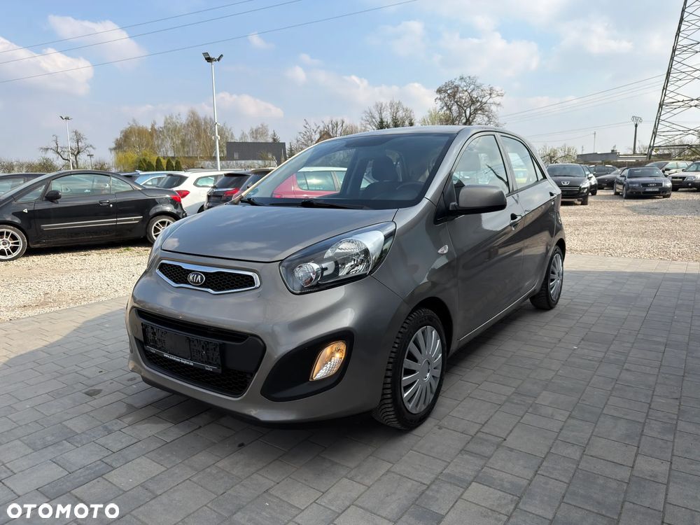 Kia Picanto 1.0 Fifa World Cup Edition - 14