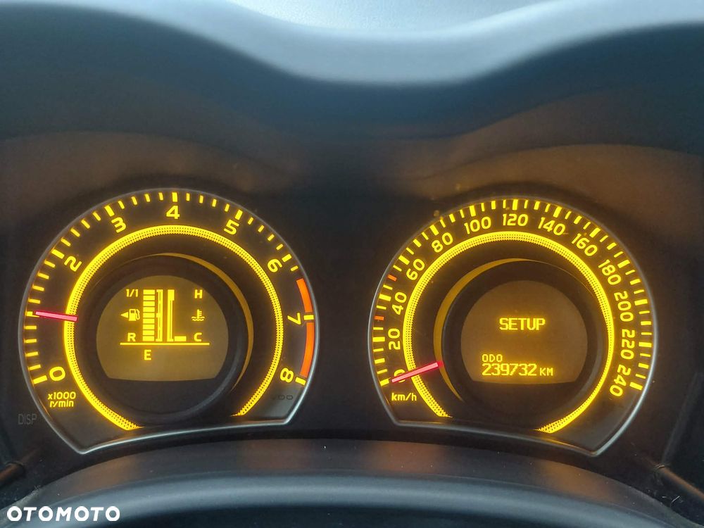 Toyota Corolla 1.6 VVT-i Luna MM - 11
