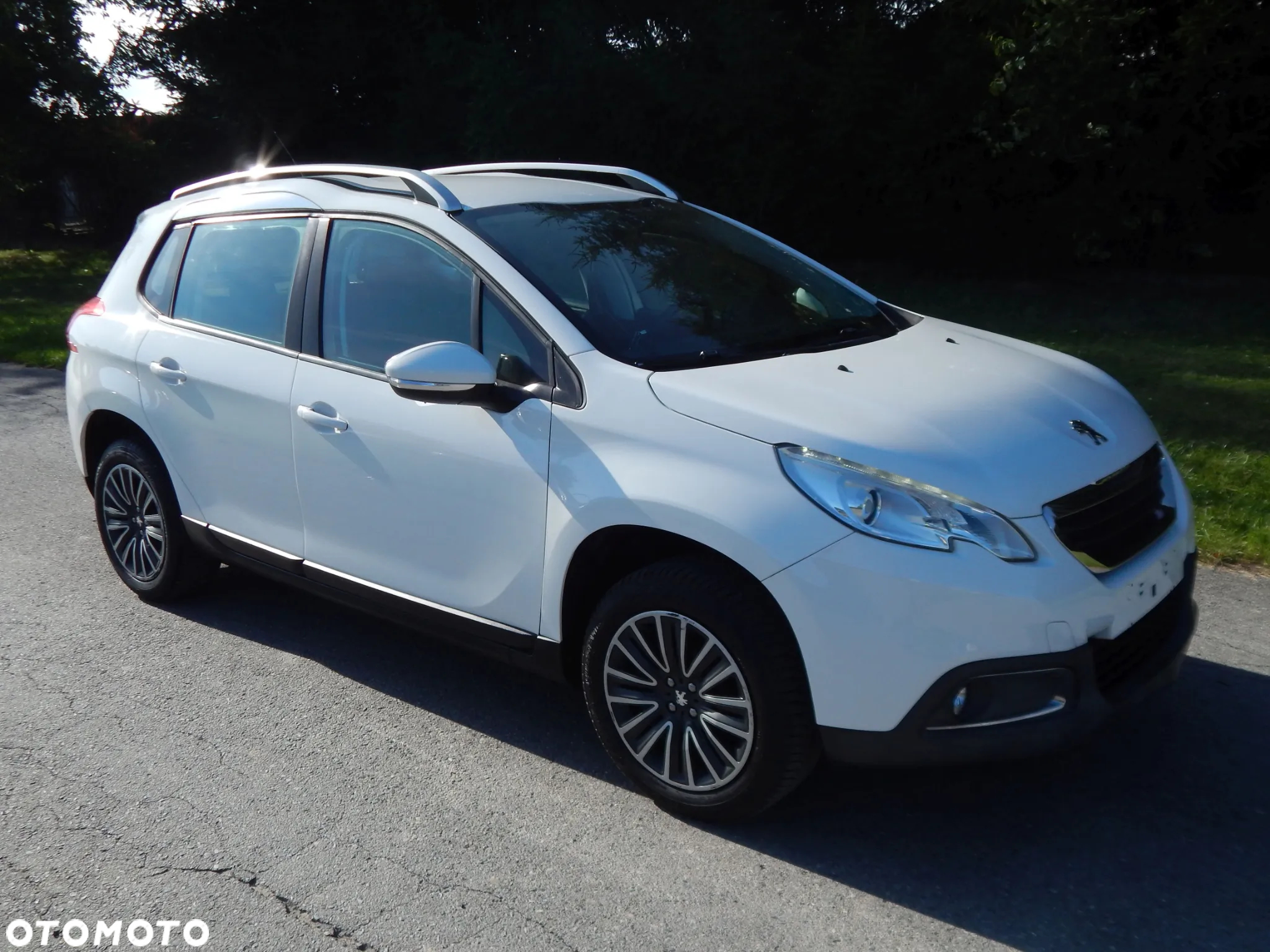 Peugeot 2008 1.2 Pure Tech Style - 5