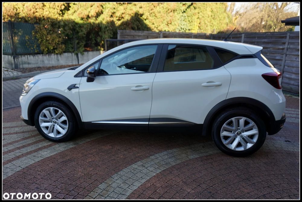 Renault Captur TCe 100 BUSINESS EDITION - 24