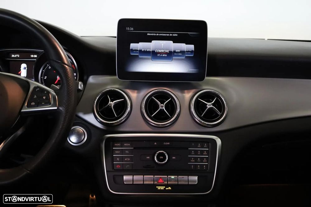 Mercedes-Benz CLA 200 d Shooting Brake AMG Line Aut. - 27