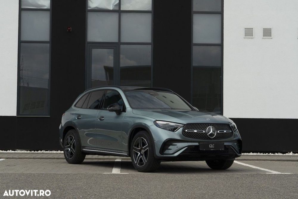 Mercedes-Benz GLC - 26