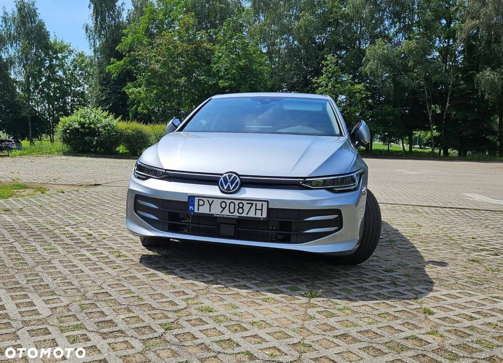 Volkswagen Golf 1.5 eTSI mHEV Life Plus DSG - 2