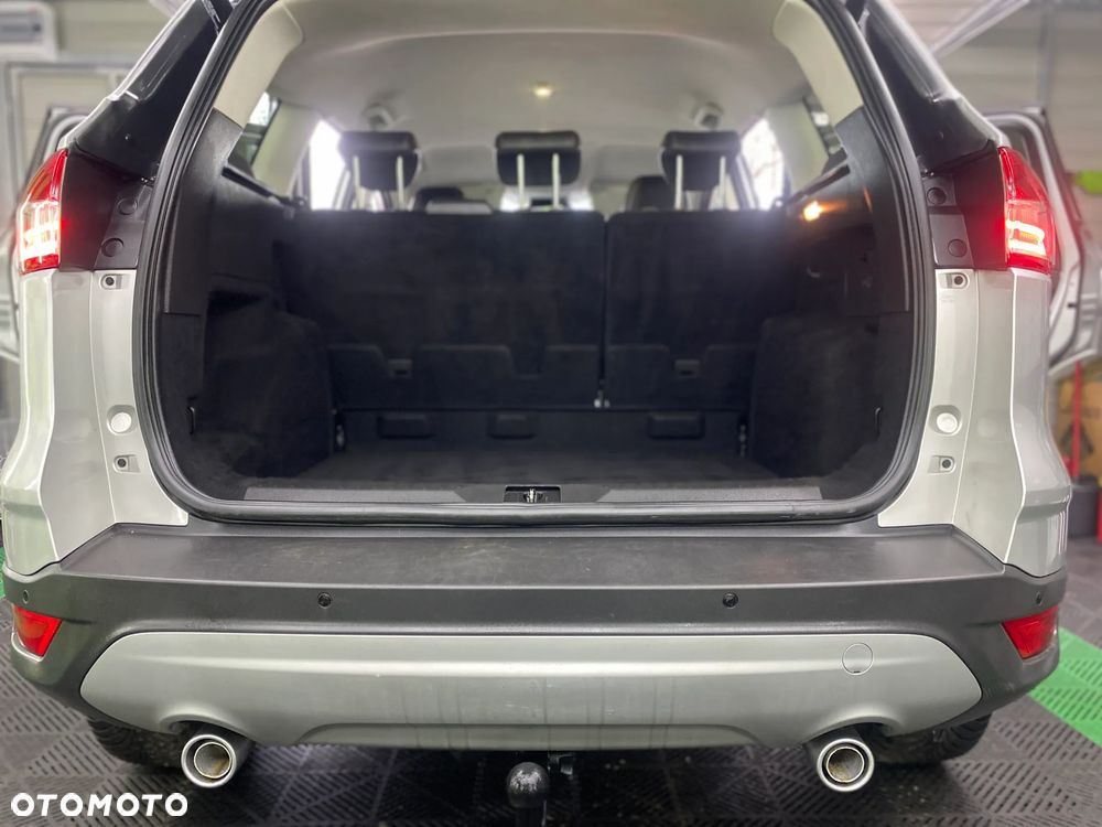 Ford Kuga 1.5 EcoBoost 4x4 Titanium - 38