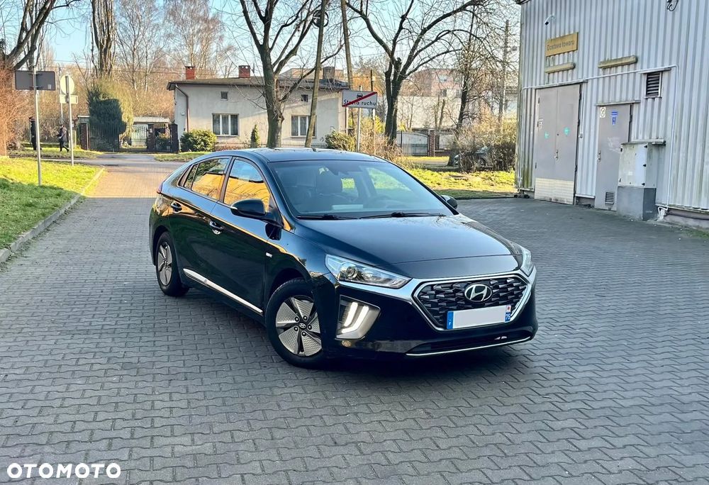 Hyundai IONIQ Hybrid Business - 1