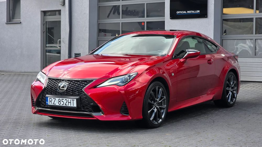 Lexus RC - 11