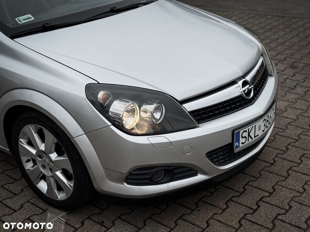 Opel Astra 1.6 Enjoy - 18