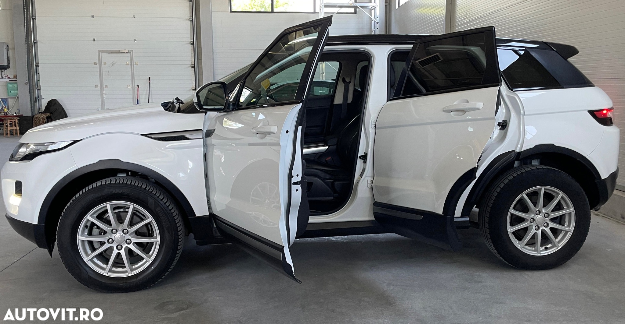 Land Rover Range Rover Evoque 2.2 TD4 Dynamic - 21