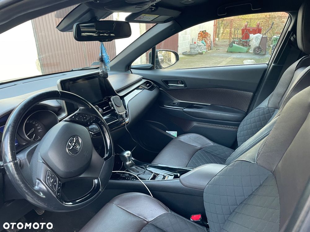 Toyota C-HR 1.8 Hybrid Prestige - 11