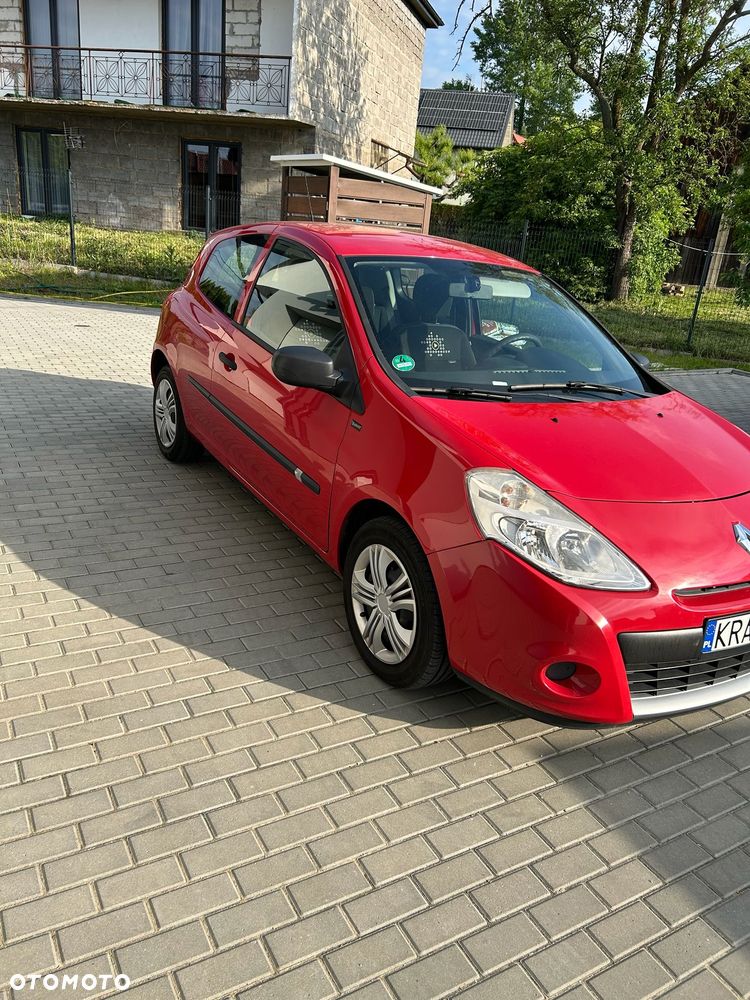 Renault Clio 1.2 16V 75 Expression - 3
