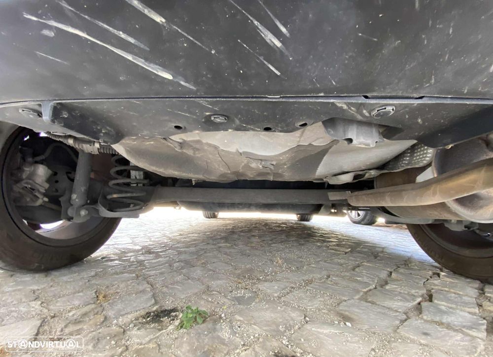 Toyota Yaris 1.5 HSD Square Collec.Grey - 14