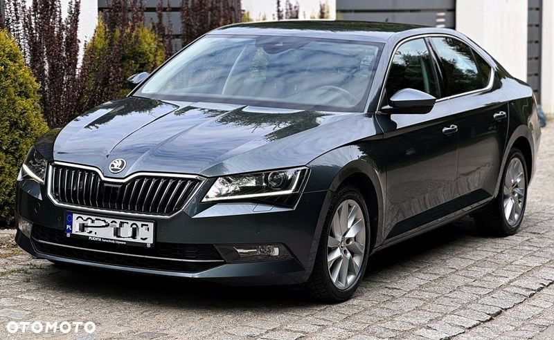 Skoda Superb 2.0 TDI SCR 4x4 Ambition DSG - 16