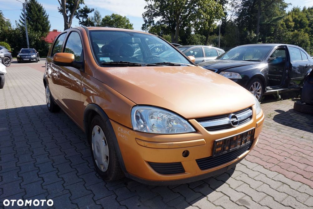 OPEL CORSA C III 5D HB 2003 Z40E 1.4 16V Z14XEP 90KM F13 374 ZŁOTY na części - 7
