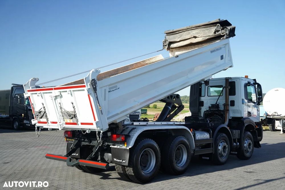 Iveco X-WAY 480 / 8X4 / BASCULATOR DUBLU / BANCĂ LATERALĂ HIDRODOXICĂ / PERDĂ ELECTRICĂ / ANVELOPE 100% / - 5