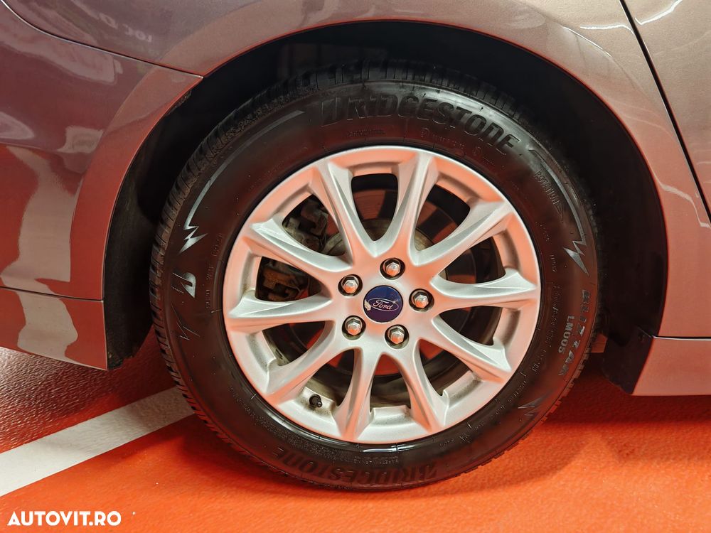 Ford Mondeo 1.6 TDCi Trend - 15