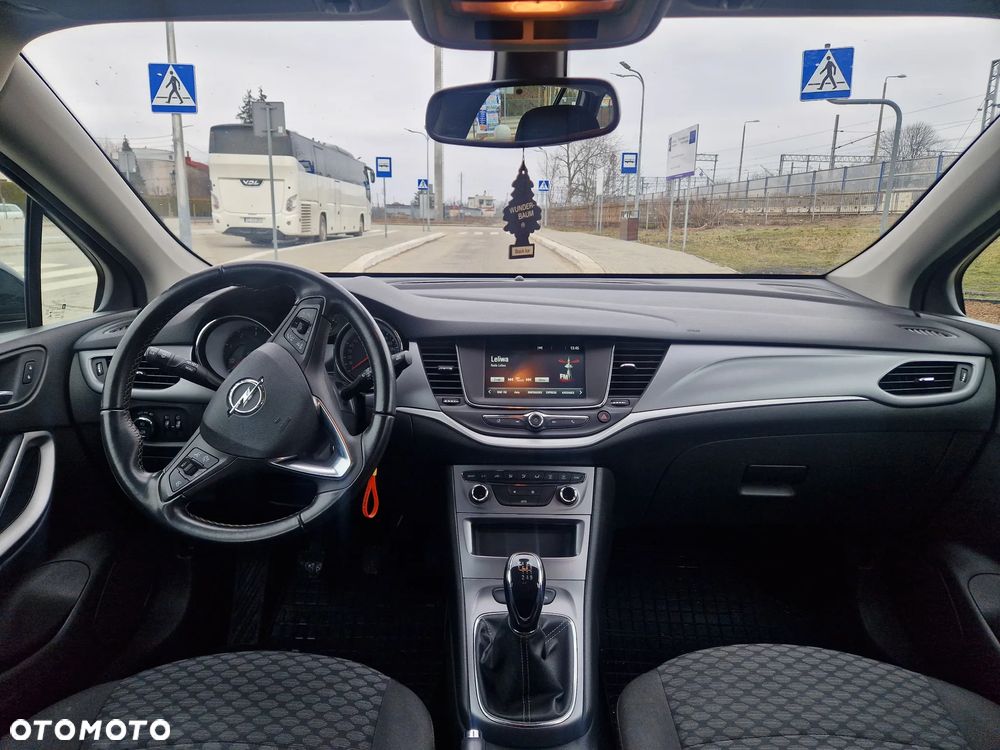 Opel Astra 1.6 CDTI Dynamic S&S - 17