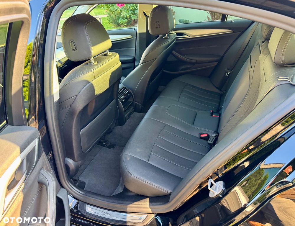 BMW Seria 5 - 11