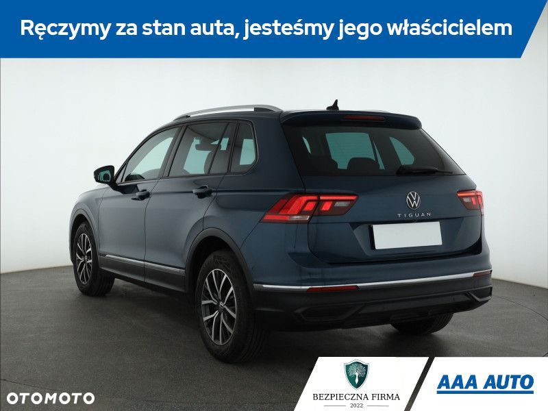Volkswagen Tiguan - 6