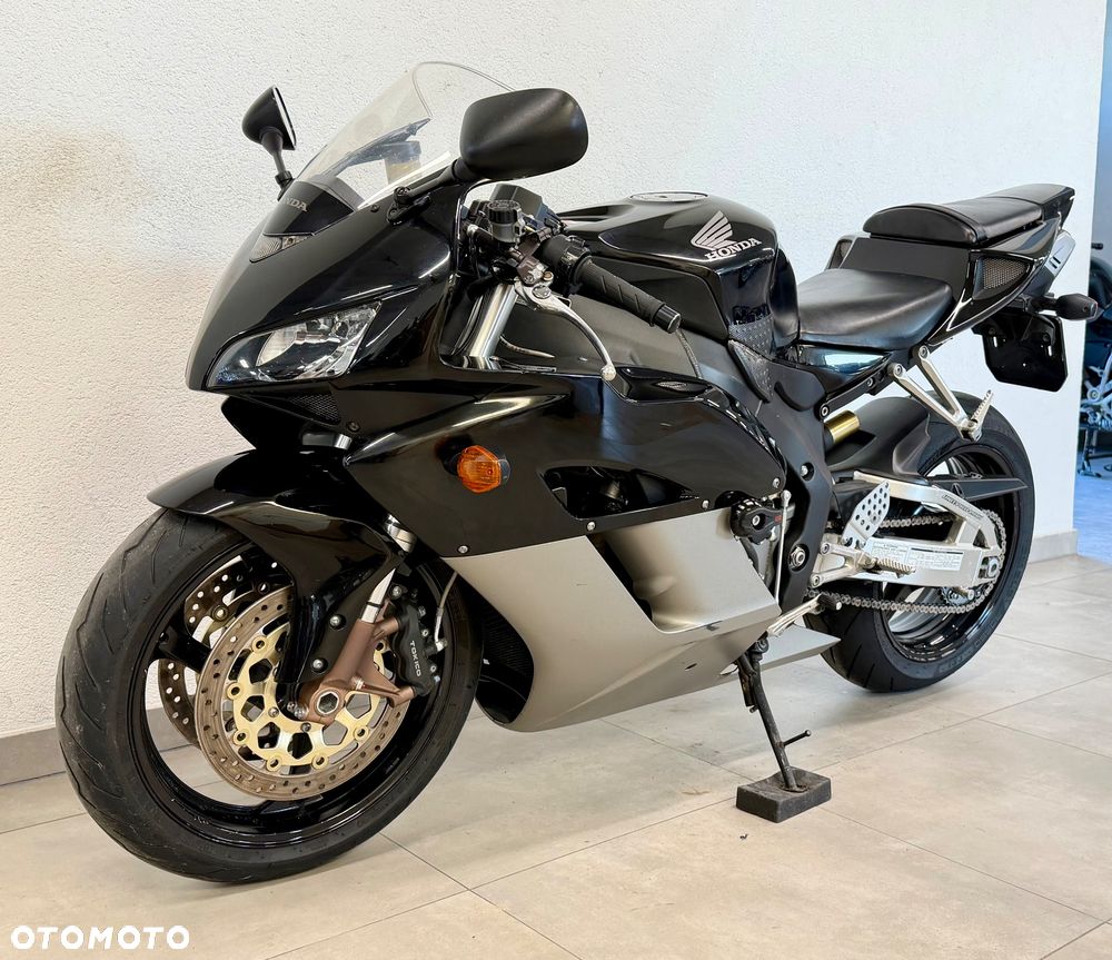Honda CBR - 2