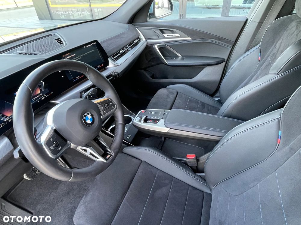 BMW X2 - 11
