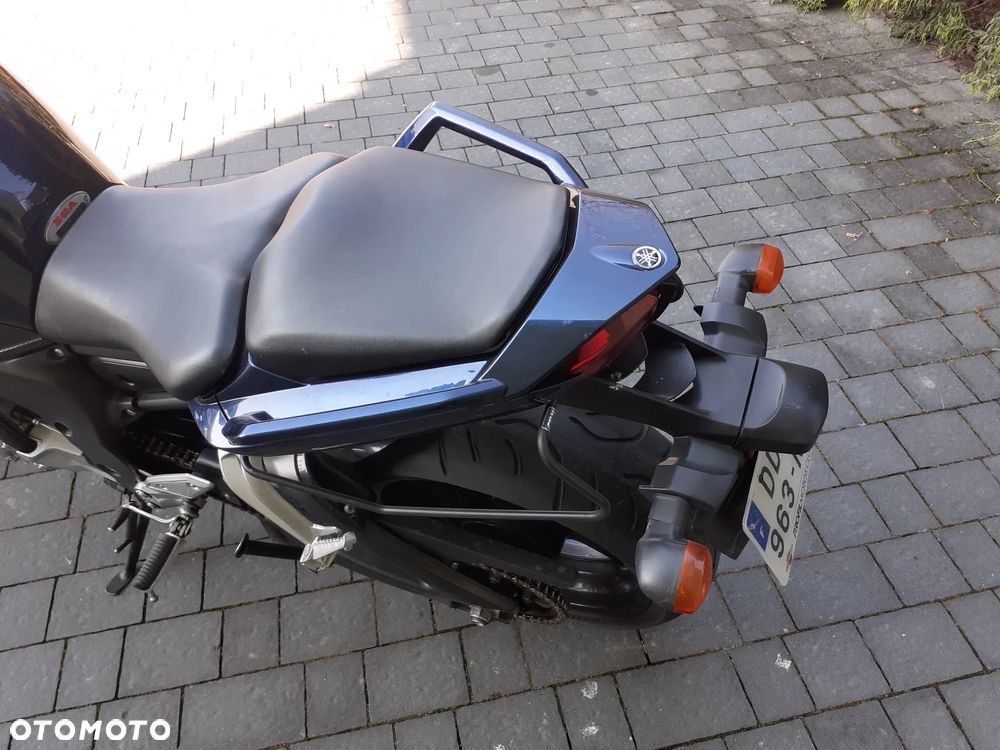 Yamaha FZ - 23