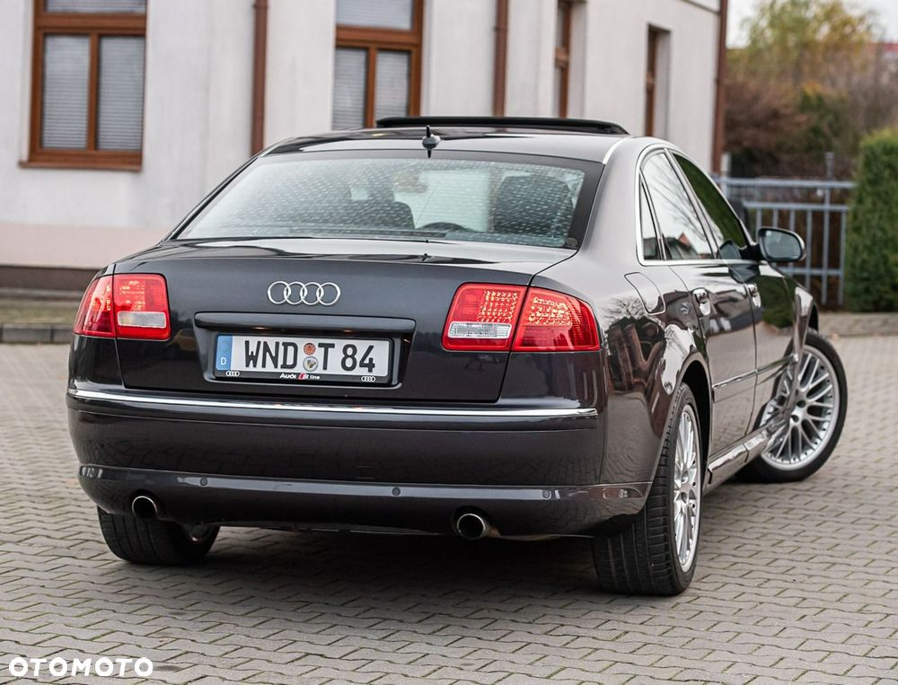 Audi A8 4.2 FSI Quattro - 3