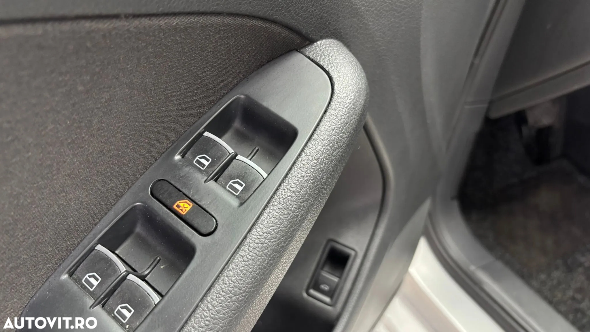 Volkswagen Jetta 1.4 Hybrid DSG Highline - 17