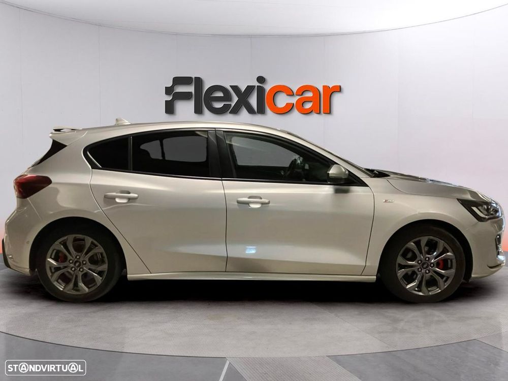 Ford Focus - 4