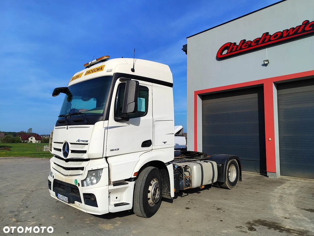 Mercedes-Benz ACTROS - 3
