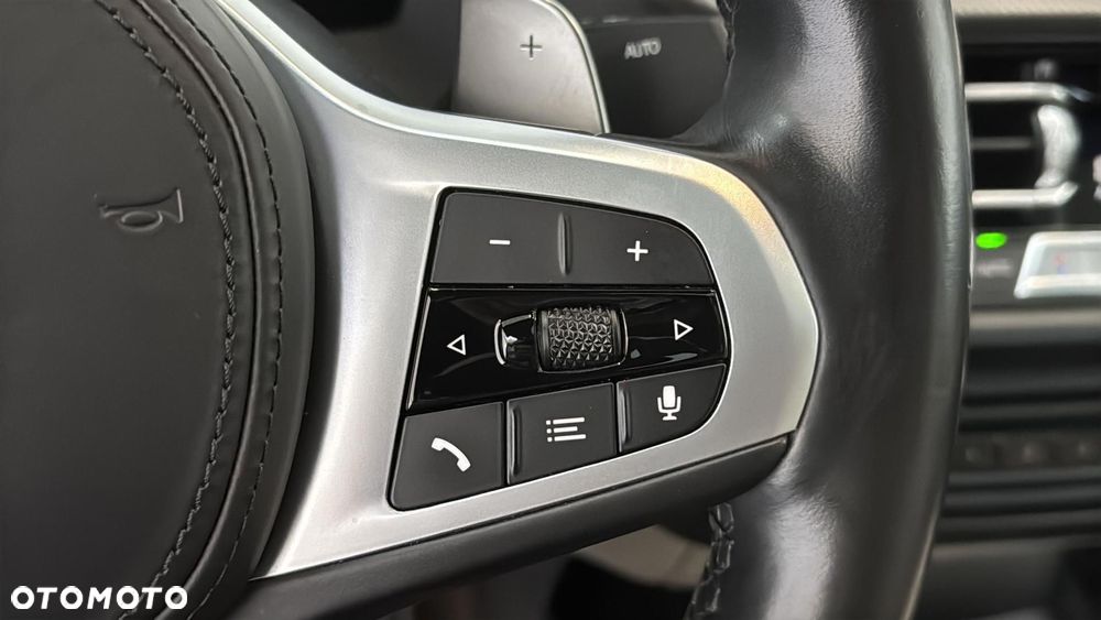 BMW Seria 2 220d xDrive M Sport sport - 26