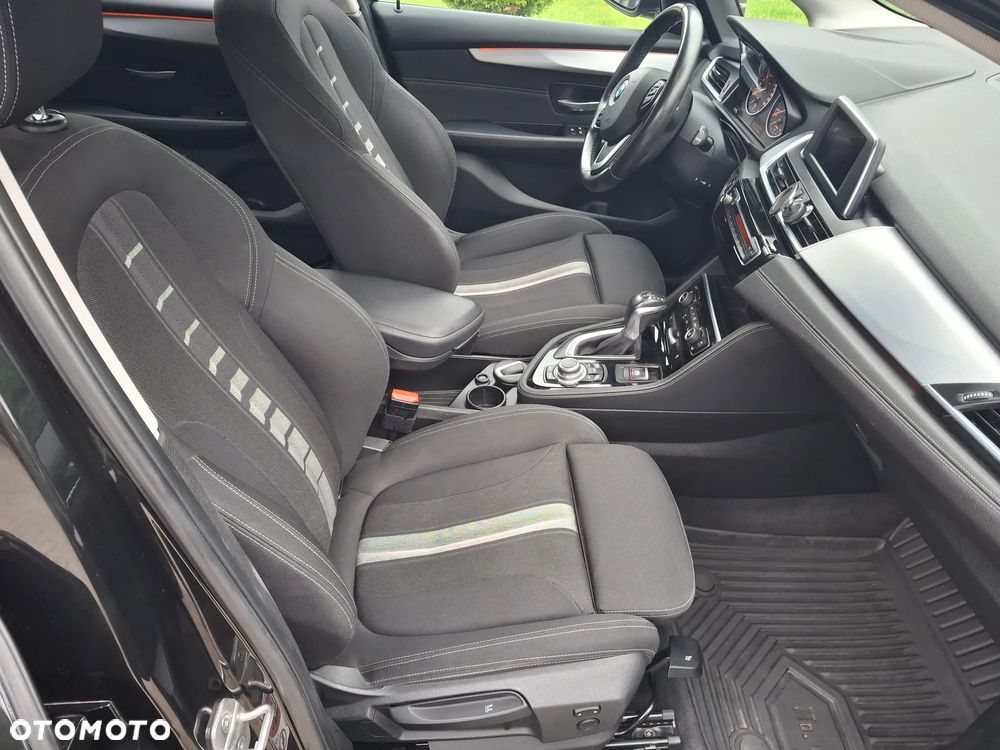 BMW Seria 2 218i Sport Line - 13