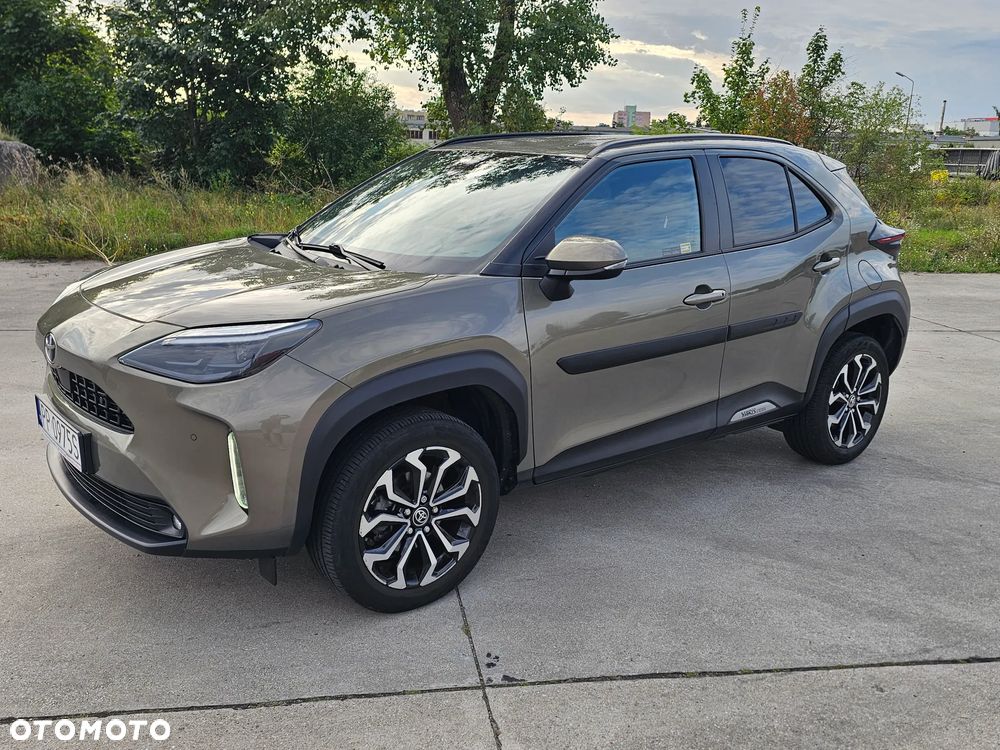 Toyota Yaris Cross Hybrid 1.5 Comfort 4x4 - 9