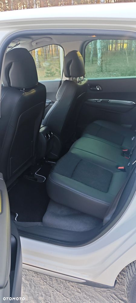 Peugeot 3008 - 19